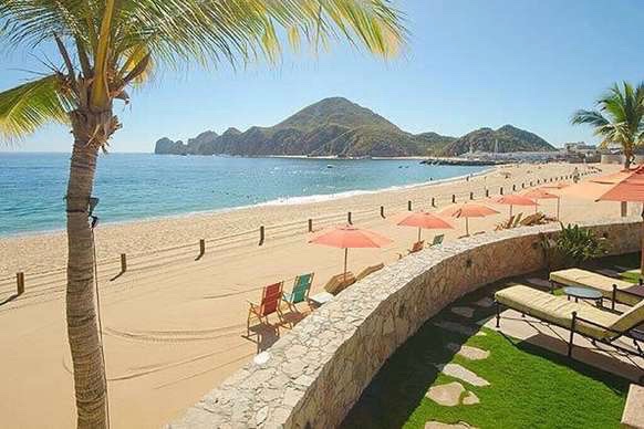 A view of Medano beach from Hacienda