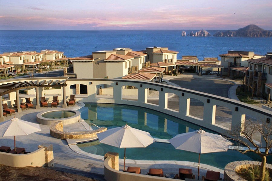 The pool at Ventanas phase 1