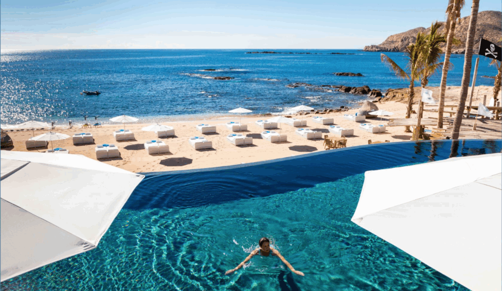 The community pool and beach club at Chileno Bay